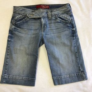 Guess Jean Capri/Bermuda Shorts - size 30